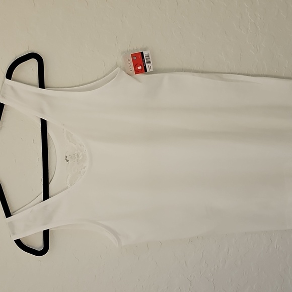 Jilla Tops - NWT Jilla White Seamless Plus Size Tank Top